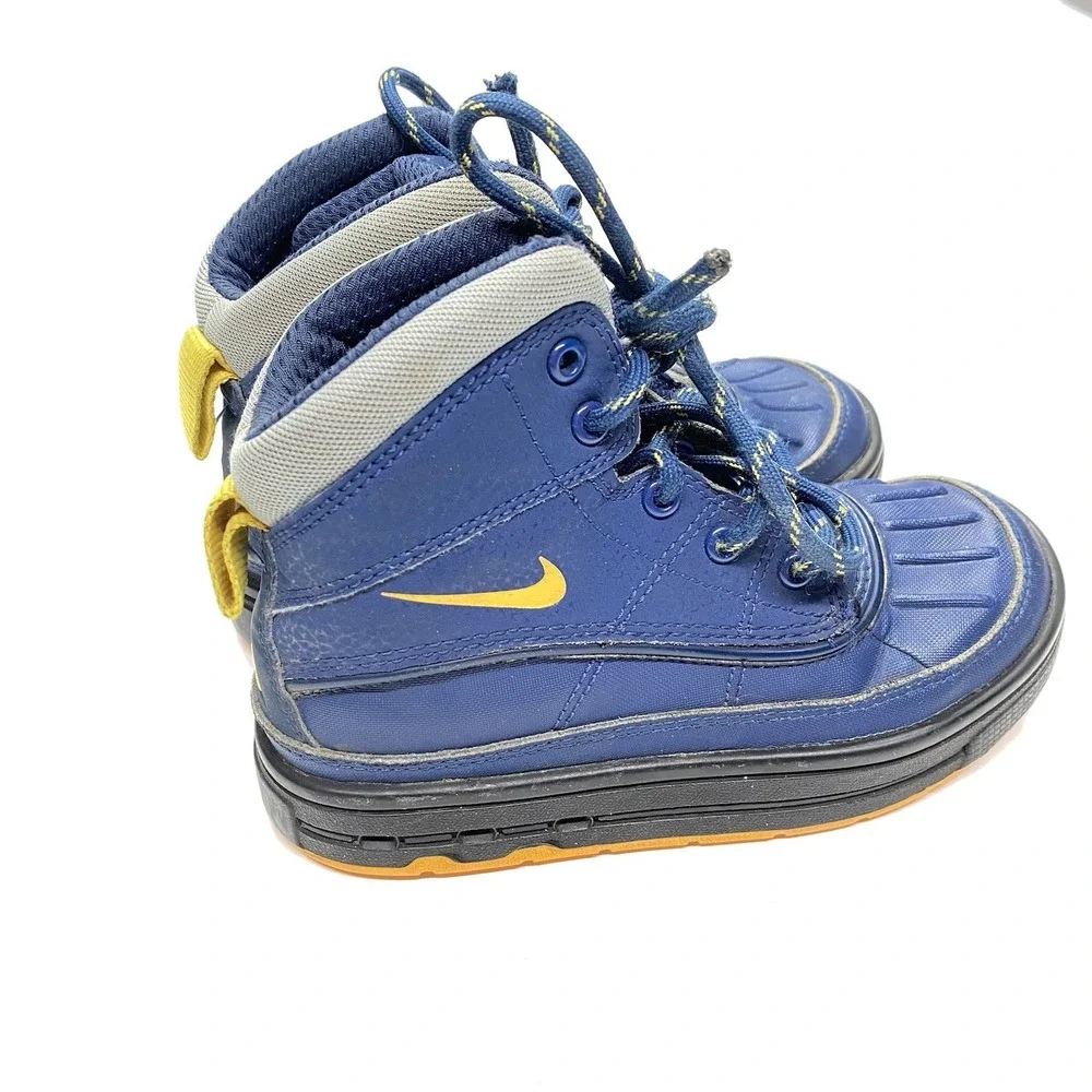 Nike Woodside ACG Duck Boot Gray Blue Outdoors Youth Size 11C 524873-402